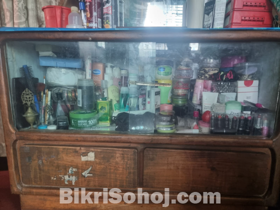 Dressing table